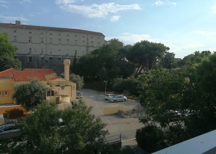 Marana בית הארחה 3*